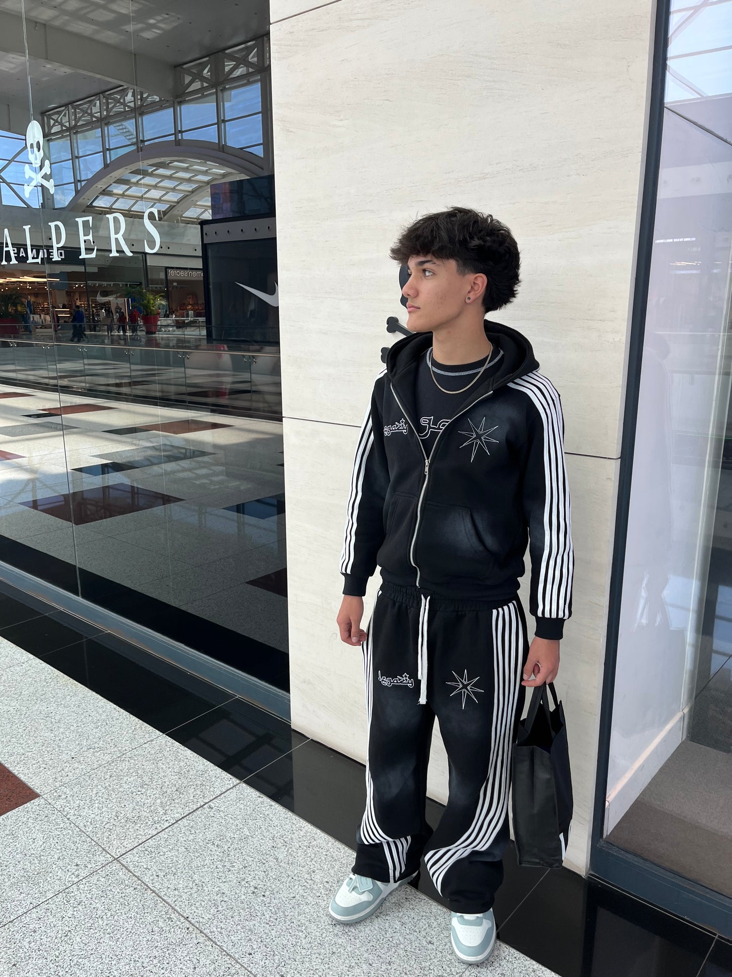 WIZARD HOODIE